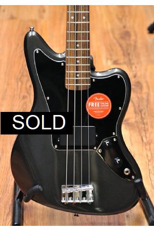 Squier Affinity Jaguar Bass H Charcoal Frost Metallic Squier Affinity Jaguar Bass H Charcoal Frost Metallic